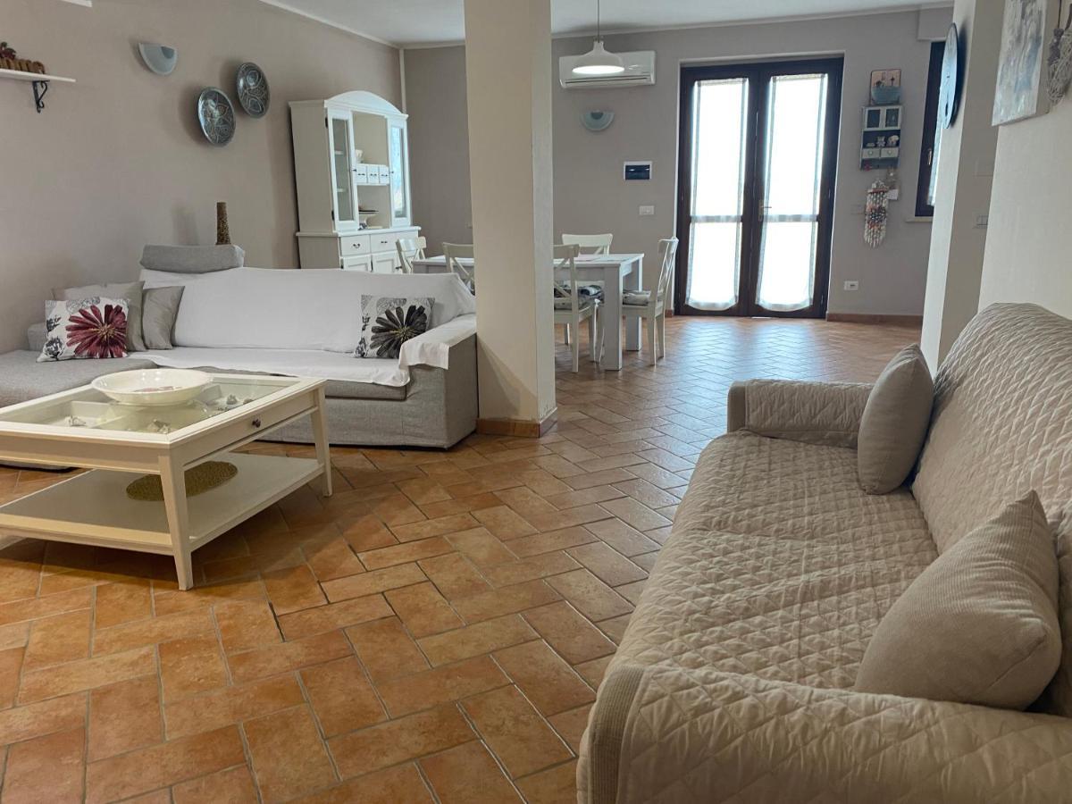 Agriturismo Colle D' Oro Pescia Romana Exterior photo